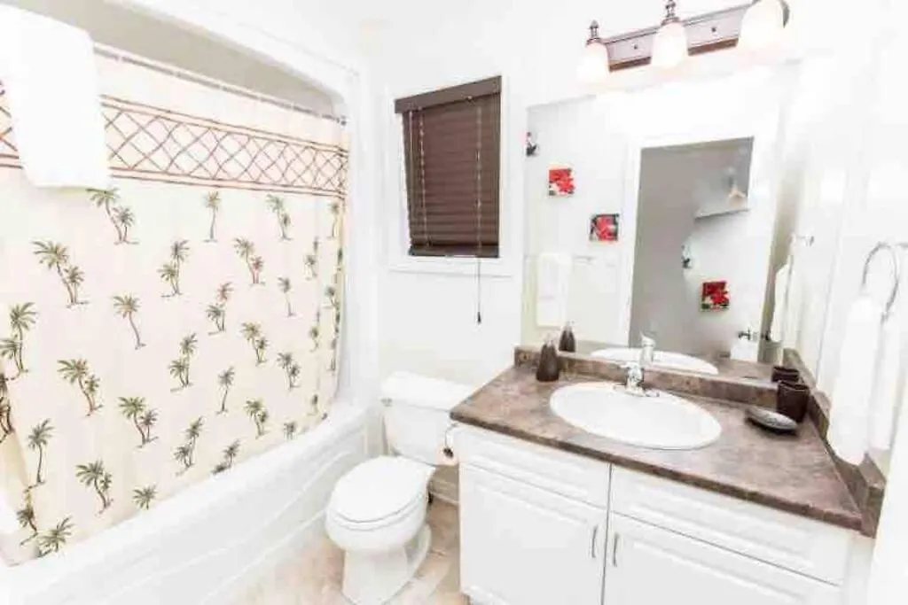 Holiday home Beautiful Fallsview Home Niagara Falls Canada