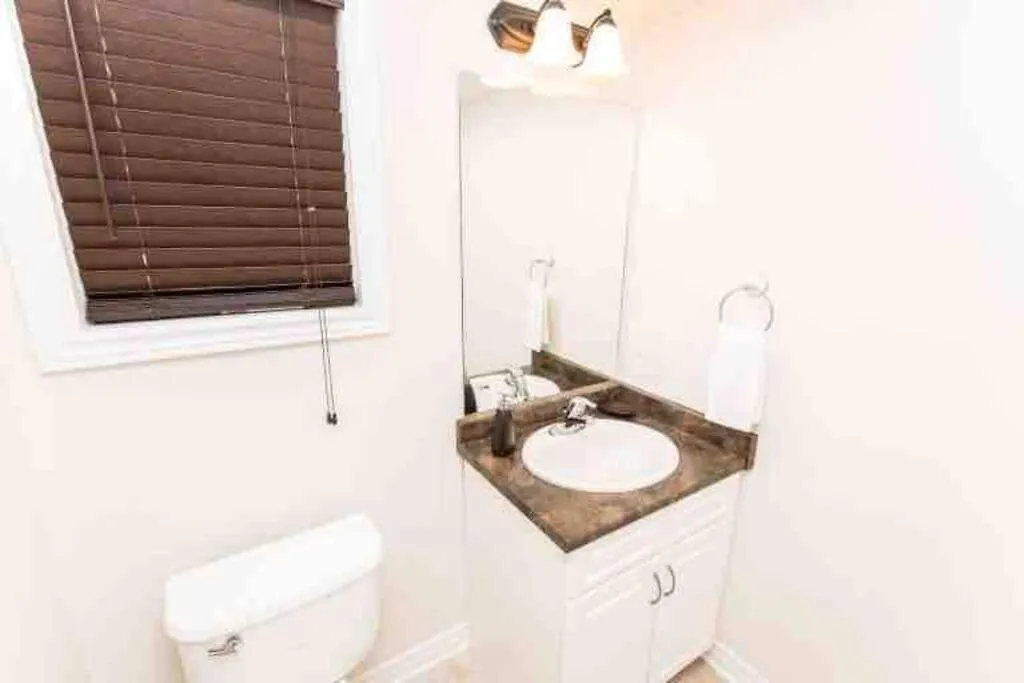 بيت للعطل Beautiful Fallsview Home شلالات نياغارا
