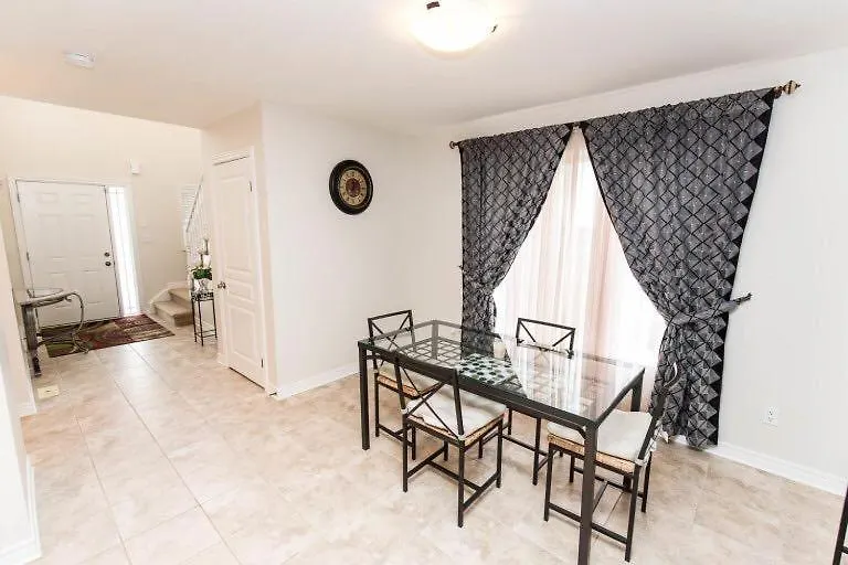 Beautiful Fallsview Home شلالات نياغارا كندا